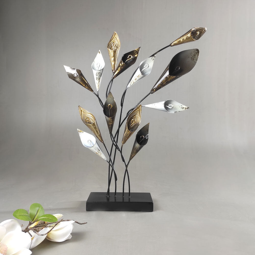 Metal crafted floral desktop ornaments home and living