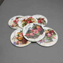 Load image into Gallery viewer, 🌼 6-Piece Wooden Heat Pad Set – Vintage Floral Collection