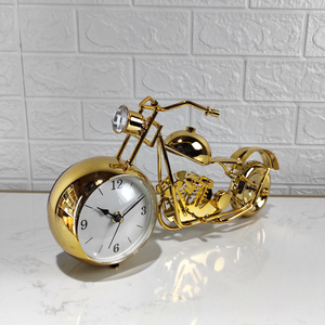 Metal crafted elegant desktop motorcycle clock for living room home decor ornaments